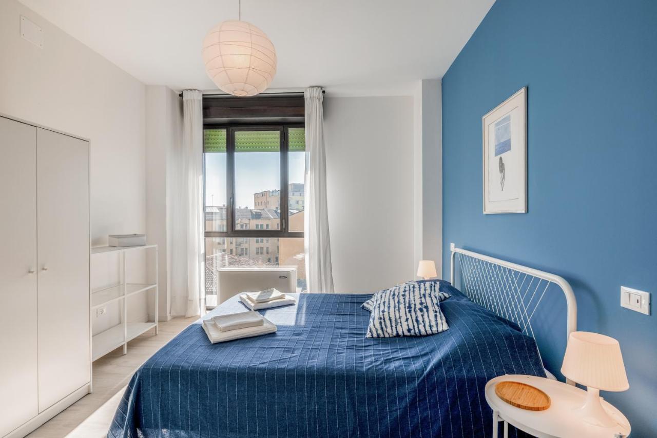 Family & Friends Rooms With Shared Bathroom Padova Bagian luar foto